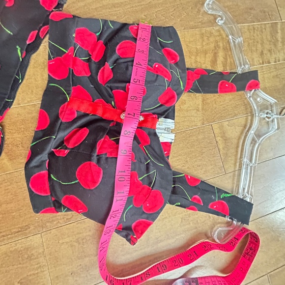 skirt set - Picture 4 of 4